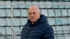 O Μπέος εξαπέλυσε επίθεση κατά του Λανουά: «Επικίνδυνος ή άσχετος, η καλύτερη λύση είναι η παραίτησή του»