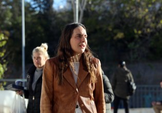 Νέα Αριστερά για απομάκρυνση Τυχεροπούλου: «Όποιος ελέγχει, διώκεται· όποιος εμπλέκεται, καλύπτεται»