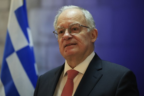 Συλλυπητήρια Τασούλα στο πρόεδρο της Ελβετίας για την τραγωδία στο Κραν Μοντανά