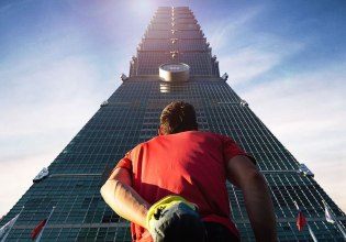 Η φύση είχε τον τελευταίο λόγο: Αναβολή για το «Skyscraper Live» με τον Άλεξ Χόνολντ – Πότε θα σκαρφαλώσει τελικά