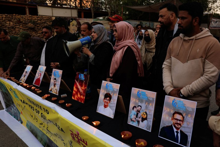 Πακιστάν: Τουλάχιστον 50 οι νεκροί εξαιτίας της πυρκαγιάς σε εμπορικό κέντρο στο Καράτσι