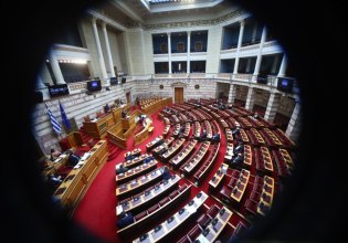 Βουλή: Την Τετάρτη στην Ολομέλεια η πρόταση Μητσοτάκη για σύσταση διακομματικής για τα αγροτικά