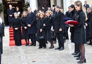 Πριγκίπισσα Ειρήνη: Το τελευταίο «αντίο» στη Μητρόπολη Αθηνών – Σε στενό οικογενειακό κύκλο η ταφή στο Τατόι