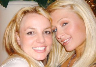 Πάρις Χίλτον: «Κάποτε θεωρούνταν ψυχαγωγία να βρίζεις γυναίκες» – Η φιλία με την Μπρίτνεϊ Σπίαρς και το κοινό τραύμα