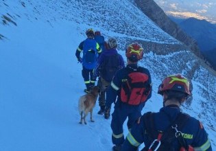 Ταϋγετος: Γλίστρησαν και έπεσαν σε χαράδρα – Δύσκολη η επιχείρηση απεγκλωβισμού των 8 ορειβατών – 4 τραυματίες