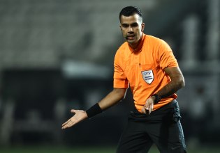 Ο Λανουά χάνει τη… σφυρίχτρα όταν δεν φέρνει Γερμανούς διαιτητές