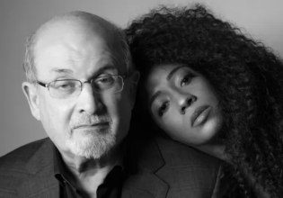 «Η μέρα που παντρεύτηκα τον Σαλμάν Ρούσντι και πέθανε η καλύτερή μου φίλη» – Η τραγωδία της Ρέιτσελ Ελίζα Γκρίφιθς