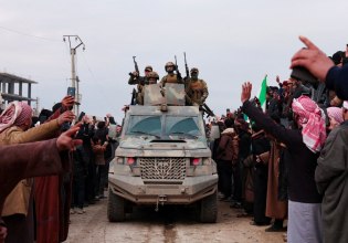 Συρία: Οι Κούρδοι κατηγορούν την κυβέρνηση για προδοσία – Σε εξέλιξη βίαιες συγκρούσεις