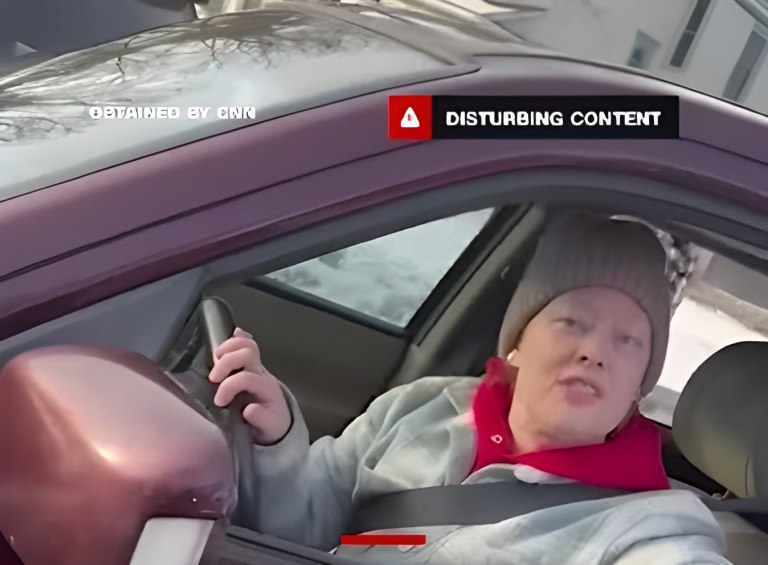 Μινεάπολη: Νέο βίντεο με τη στιγμή που ο πράκτορας της ICE σκοτώνει την 37χρονη