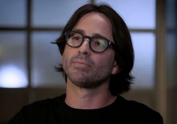 Γισραέλ Άινχορν: Το Ισραήλ εκδίδει ένταλμα σύλληψης σε βάρος πρώην συμβούλου του Νετανιάχου – Η σχέση του με την Ελλάδα