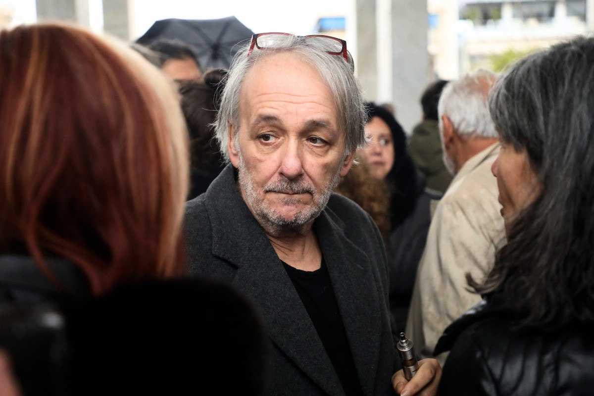 Ανδρέας Μικρούτσικος: «Εχασα το σπίτι μου, παίρνω σύνταξη 450 ευρώ»