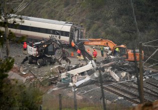 Ισπανία: Το μεγαλύτερο συνδικάτο μηχανοδηγών καλεί σε απεργία έπειτα από μια σειρά εκτροχιασμων τρένων
