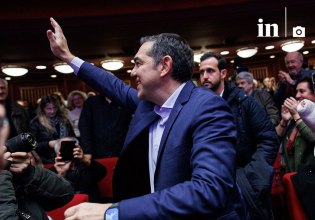 Ο Αλέξης Τσίπρας μιλά για την «Ιθάκη»  με το βλέμμα στο μέλλον