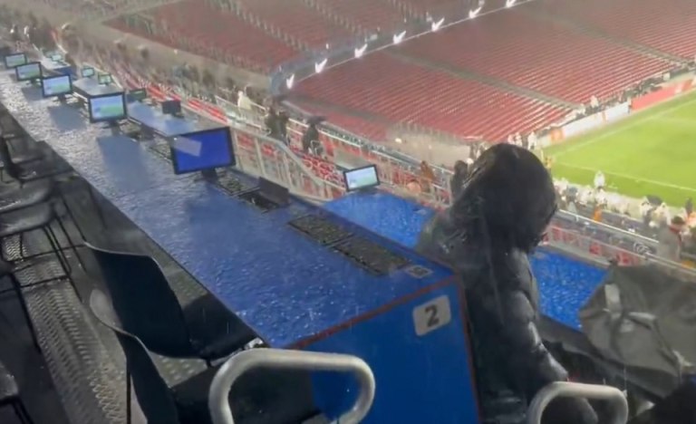 Απίστευτο κι όμως αληθινό: Το νέο Καμπ Νου πλημμύρισε (vid)