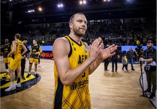 ΑΕΚ – Καρδίτσα 88-73: Πήρε τον «εμφύλιο» με ηγέτη τον Λεκαβίτσιους