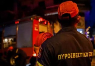 Φωτιά τώρα σε όχημα στην Περιφερειακή Υμηττού