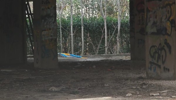 Αγία Παρασκευή: Η οικοδομή «φάντασμα» όπου εντοπίστηκε η σορός του 25χρονου αγνοουμένου