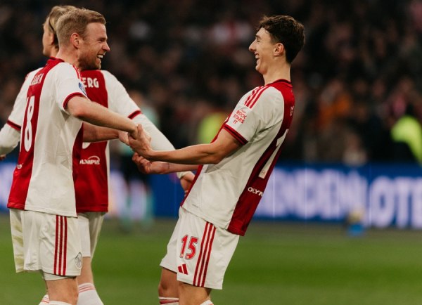 «Ο Άγιαξ παίζει με τον Ολυμπιακό όχι μόνο για το θαύμα αλλά και για εκατομμύρια»