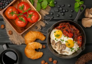 Κάτι περισσότερο απο τον καφέ: Επτά επιλογές για πρωινό που σου δίνουν ενέργεια