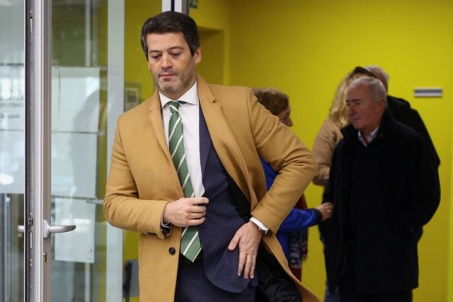 Πορτογαλία: Ο ακροδεξιός υποψήφιος περνάει στον δεύτερο γύρο των προεδρικών εκλογών