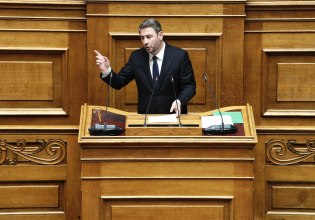 Live η ομιλία Ανδρουλάκη στη Βουλή για το αγροτικό