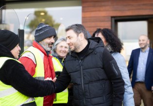 Live: Συζητώντας την κυβερνητική πρόταση του ΠΑΣΟΚ – Μηχανισμός ανάπτυξης της οικονομίας τα λιμάνια