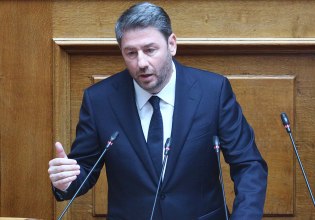 Ανδρουλάκης: Ο πρωθυπουργός να απολογηθεί στους κτηνοτρόφους – Οφείλει διαφάνεια, ενημέρωση και λογοδοσία