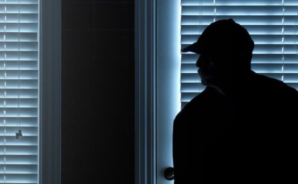 Ρόδος: 49χρονος κατήγγειλε τον 15χρονο γιο του για απειλές – Έκανε μήνυση για ενδοοικογενειακή βία