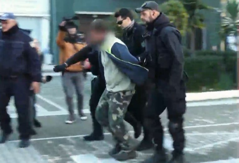 Αγρίνιο: «Δεχόμουν απειλές και είδα όπλο» – Τι είπε στην απολογία του ο 44χρονος για τη δολοφονία του κοινοτάρχη