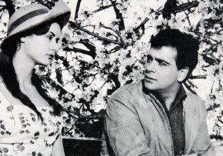 Κώστας Κακκαβάς: Έγινε 90 χρόνων – Η αδημοσίευτη φωτογραφία