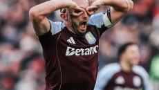 Άστον Βίλα – Νότιγχαμ Φόρεστ 3-1: Επιστροφή στις νίκες για τους «Χωριάτες» και στο -3 από την κορυφή