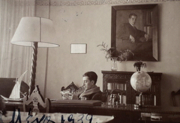 Αλέξανδρος Μπάρας: Τίποτε φανταχτερό