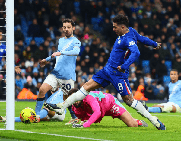 Μάντσεστερ Σίτι – Τσέλσι 1-1: Ο Έντσο στο 90+5′ έκανε δώρο στην Άρσεναλ!