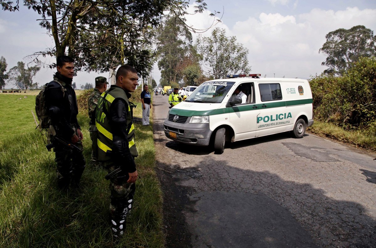 Συγκρούσεις μεταξύ δύο παρατάξεων ανταρτών στην Κολομβία – Πάνω από 20 νεκροί