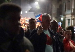 Οι ΗΠΑ επιβάλουν δασμούς σε όποιον προμηθεύει πετρέλαιο στην Κούβα – Μεγαλειώδης πορεία στην Αβάνα