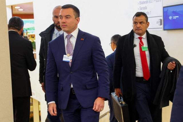 Δασμοί α λα Τραμπ του Ισημερινού στην Κολομβία για τα ναρκωτικά