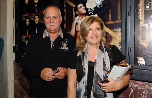 Γιώργος Παπαδάκης – Τίνα Παπαδέλη: Μια σχέση μεγαλύτερη από τη ζωή, οι δύο γιοι και η τελευταία κοινή τους εμφάνιση