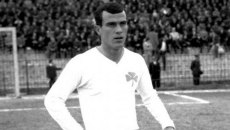 Παναθηναϊκός: «Ένας χρόνος χωρίς τον Μίμη Δομάζο – Για πάντα στις καρδιές μας»