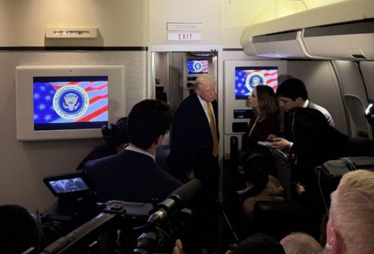 Τραμπ: Δεν χρειάζεται επέμβαση στην Κούβα γιατί μοιάζει έτοιμη να πέσει