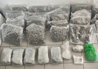 Θεσσαλονίκη: Εντοπίστηκαν σε οικία σχεδόν 30 κιλά κάνναβη και 490 γραμμάρια κοκαΐνη – Μία σύλληψη