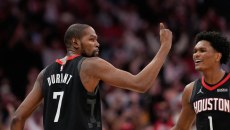 NBA: Πλήγωσε την πρώην ομάδα του ο Ντουράντ, ήττα-σοκ για τους πρωταθλητές Θάντερ