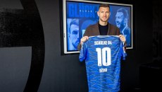 Στη Σάλκε ο Τζέκο (pic)