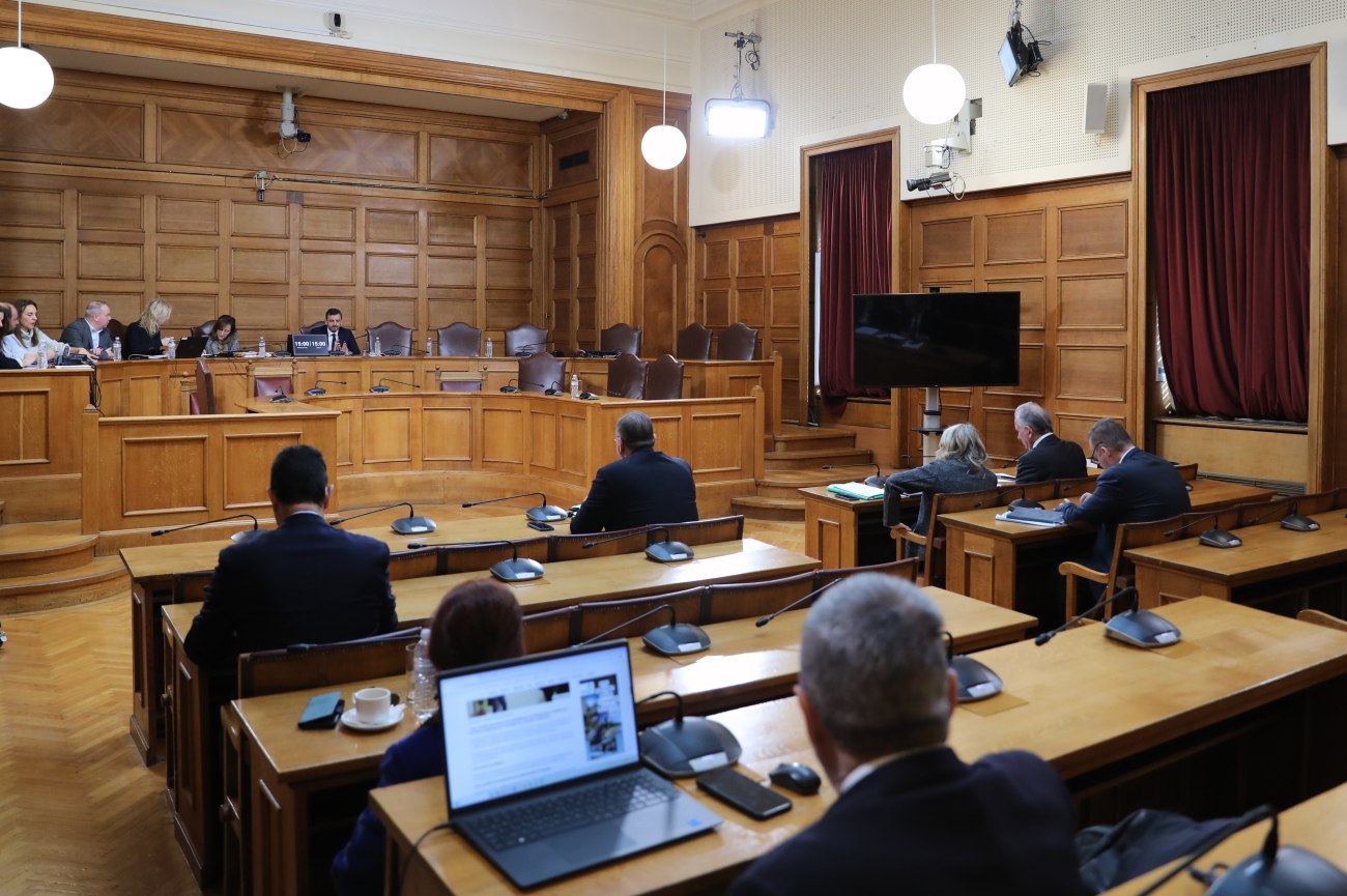 Εξεταστική: Στην ευρωπαϊκή εισαγγελία μετά από αίτημα του ΠΑΣΟΚ ανακριβή στοιχεία δεσμευμένων ΑΦΜ από τον ΟΠΕΚΕΠΕ