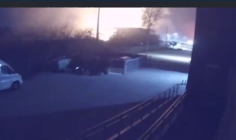 Τραγωδία στα Τρίκαλα: Βίντεο ντοκουμέντο με τη στιγμή της έκρηξης στο εργοστάσιο