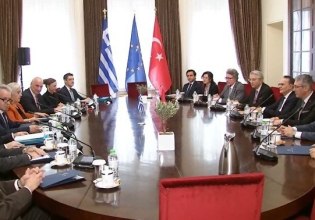 Θετικό κλίμα στον πολιτικό διάλογο Ελλάδας – Τουρκίας – Στο τραπέζι διεθνείς εξελίξεις και ο παράγοντας Τραμπ