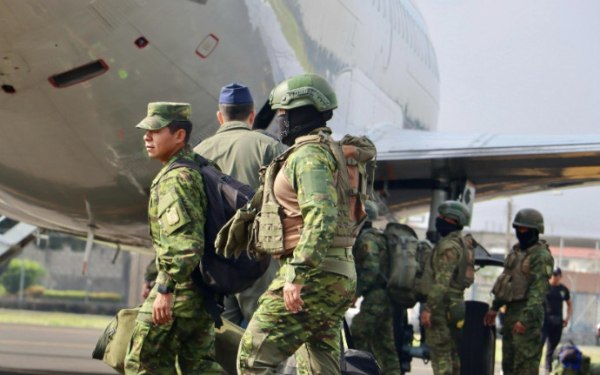 Ισημερινός: Αναπτύσσονται 10.000 στρατιωτικοί για την αντιμετώπιση των συμμοριών που διακινούν ναρκωτικά