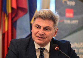 Η πρώτη αντίδραση Φαραντούρη μετά τη διαγραφή του από τον ΣΥΡΙΖΑ