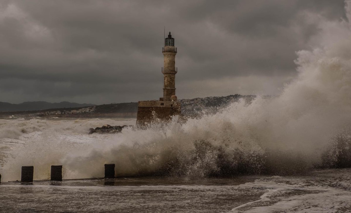 Κακοκαιρία: Σε κατάσταση «red code» η Κρήτη – Αναμένονται ισχυρές βροχοπτώσεις τις επόμενες ώρες