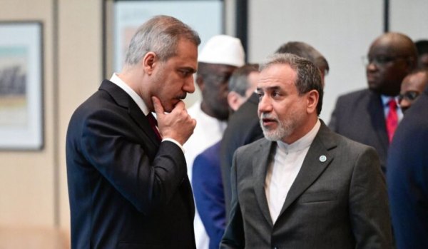 Τουρκία: Αυξάνει τα μέτρα ασφαλείας στα σύνορα με το Ιράν και διεκδικεί ρόλο μεσολαβητή με τις ΗΠΑ