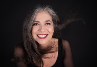 Η Σαβίνα Γιαννάτου και ο πιανίστας Σπύρος Μάνεσης συναντιούνται στο Theatre Of the No